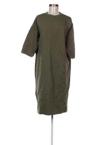 Kleid NEW COLLECTION, Größe XL, Farbe Grün, Preis 31,99 €