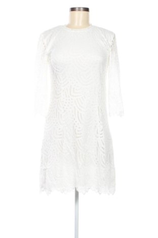 Kleid ONLY, Größe M, Farbe Weiß, Preis € 18,99