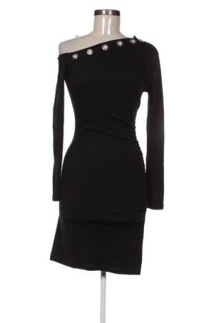 Рокля Stradivarius, Размер XS, Цвят Черен, Цена 32,21 €