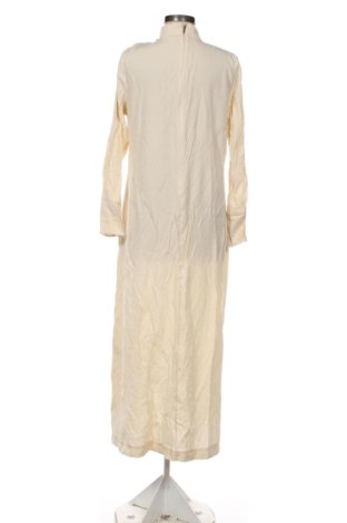 Kleid Trendyol, Größe M, Farbe Ecru, Preis 71,99 €