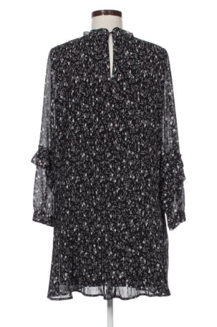 Kleid Zara, Größe M, Farbe Mehrfarbig, Preis 17,99 €