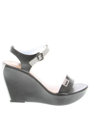 Sandały Lacoste, Rozmiar 40, Kolor Czarny, Cena 345,01 zł, #136678132
