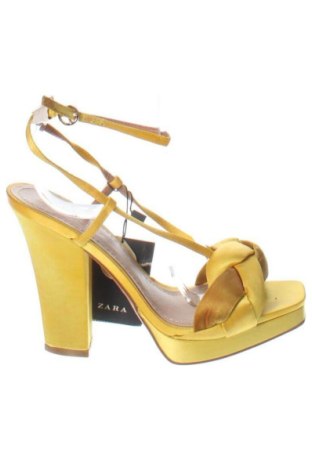 Sandály Zara, Velikost 36, Barva Žlutá, Cena  567,00 Kč, #136745685