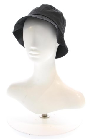 Шапка Zign, Цвят Черен, Цена 24,00 €, #136708633