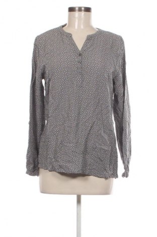 Damen Shirt Gina Tricot, Größe M, Farbe Mehrfarbig, Preis 1,99 €