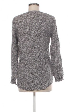 Damen Shirt Gina Tricot, Größe M, Farbe Mehrfarbig, Preis 1,99 €