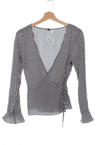 Dámska blúza H&M Divided, Veľkosť XS, Farba Viacfarebná, Cena  1,95 €