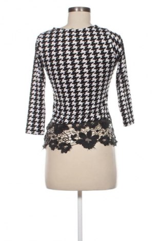 Dámska blúza Ktn, Veľkosť XS, Farba Viacfarebná, Cena  5,95 €