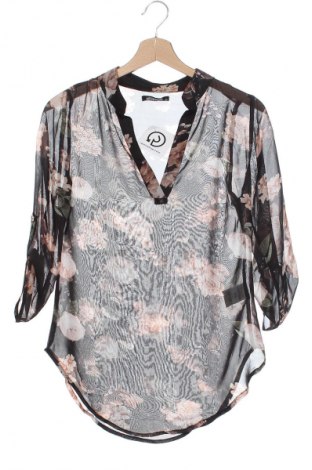 Dámská halenka Unbranded, Velikost XS, Barva Vícebarevné, Cena  49,00 Kč