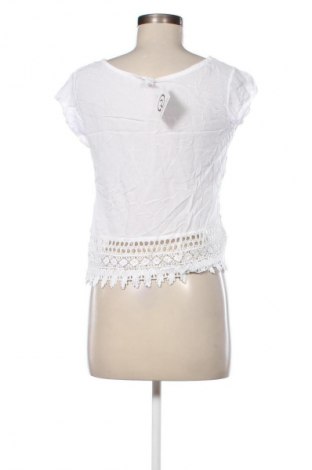 Дамска блуза Unbranded, Размер S, Цвят Бял, Цена 4,09 €