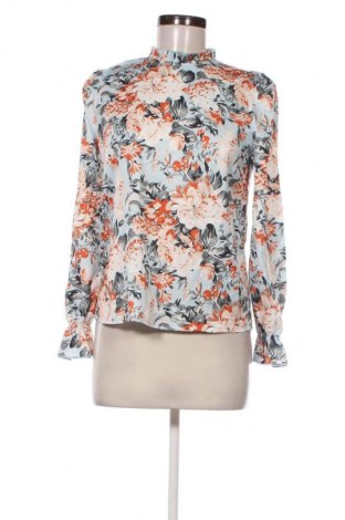 Дамска блуза Unbranded, Размер S, Цвят Многоцветен, Цена 2,04 €