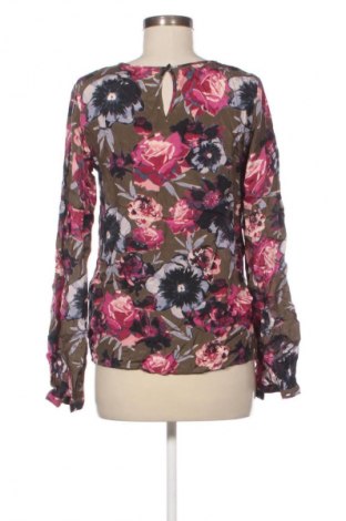 Dámska blúza VILA, Veľkosť S, Farba Viacfarebná, Cena  1,95 €