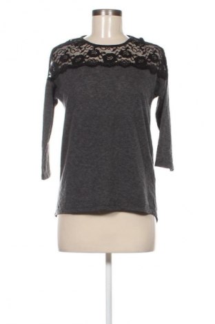 Dámská halenka Vero Moda, Velikost S, Barva Vícebarevné, Cena  49,00 Kč