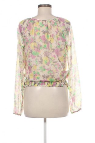 Дамска блуза Vero Moda, Размер M, Цвят Многоцветен, Цена 2,04 €