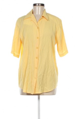 Γυναικείο πουκάμισο Canda, Μέγεθος M, Χρώμα Κίτρινο, Τιμή 2,99 €