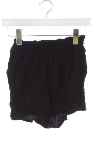 Damen Shorts Clockhouse, Größe XS, Farbe Schwarz, Preis 2,99 €