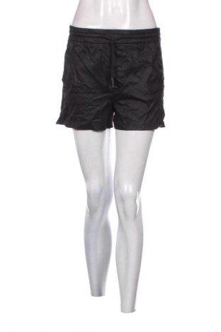 Dámské kraťasy  Drykorn for beautiful people, Velikost M, Barva Černá, Cena  169,00 Kč