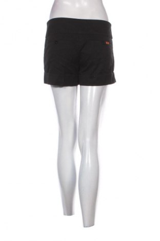 Дамски къс панталон Object, Размер M, Цвят Черен, Цена 2,04 €