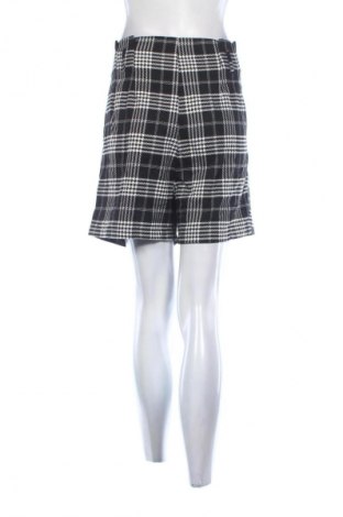 Дамски къс панталон Pimkie, Размер M, Цвят Многоцветен, Цена 2,04 €