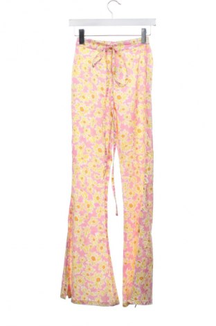 Дамски панталон Bershka, Размер XXS, Цвят Многоцветен, Цена 3,57 €