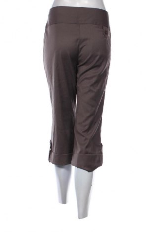 Damenhose Saint Tropez, Größe M, Farbe Braun, Preis 2,99 €