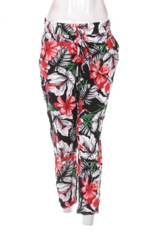 Дамски панталон Unbranded, Размер M, Цвят Многоцветен, Цена 3,06 €