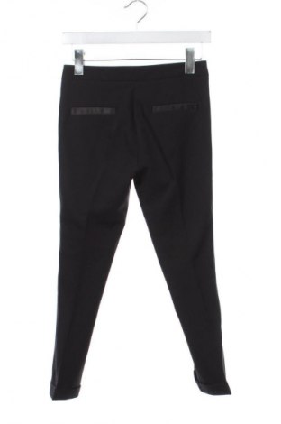 Dámské kalhoty  United Colors Of Benetton, Velikost S, Barva Černá, Cena  49,00 Kč