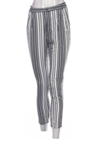 Dámské kalhoty  United Colors Of Benetton, Velikost M, Barva Vícebarevné, Cena  659,00 Kč