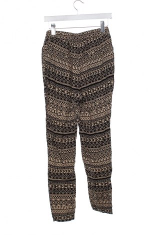 Dámske nohavice Vero Moda, Veľkosť XS, Farba Viacfarebná, Cena  2,95 €