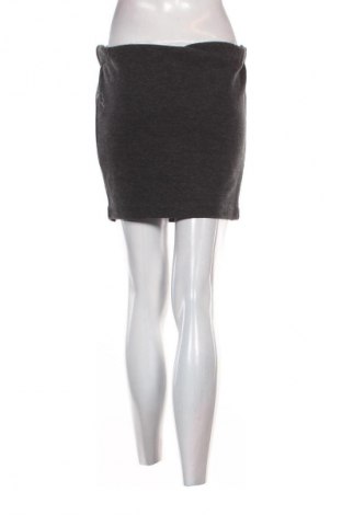 Пола 24 Colours, Размер M, Цвят Сив, Цена 2,04 €