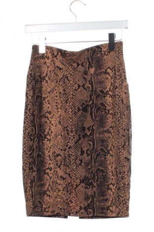 Пола Amisu, Размер XS, Цвят Многоцветен, Цена 2,04 €