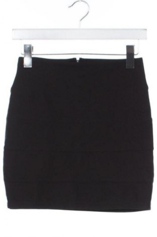 Пола Amisu, Размер XS, Цвят Черен, Цена 2,04 €