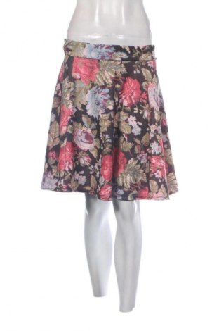 Пола Amisu, Размер M, Цвят Многоцветен, Цена 2,04 €