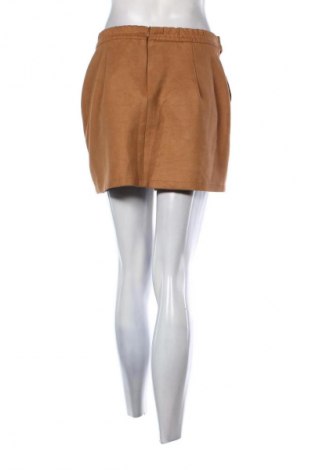 Пола Bershka, Размер M, Цвят Кафяв, Цена 2,04 €