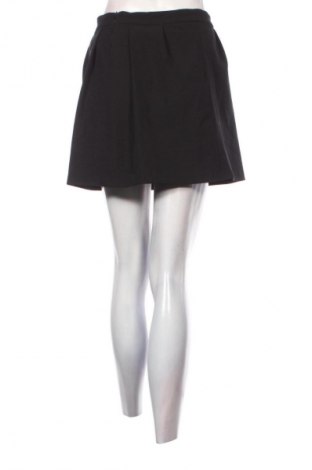 Sukně Bershka, Velikost M, Barva Černá, Cena  49,00 Kč