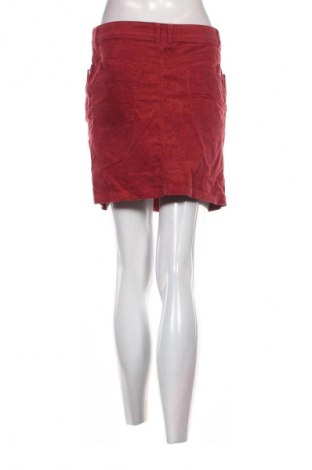 Пола C&A, Размер M, Цвят Червен, Цена 2,04 €