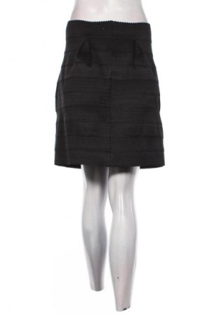 Пола Camaieu, Размер M, Цвят Черен, Цена 2,04 €