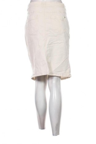 Пола Canda, Размер L, Цвят Екрю, Цена 5,11 €