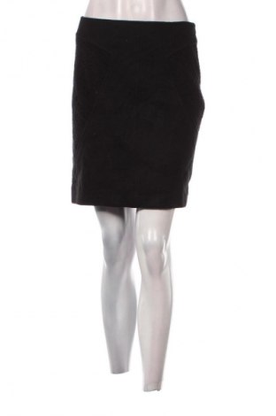 Пола Claudia Strater, Размер S, Цвят Черен, Цена 4,60 €