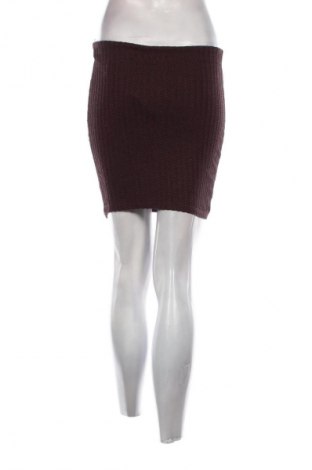 Пола Clockhouse, Размер S, Цвят Кафяв, Цена 2,04 €