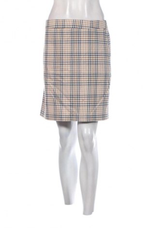 Пола Comma,, Размер S, Цвят Многоцветен, Цена 5,62 €