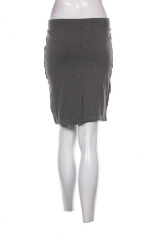 Пола Esmara, Размер S, Цвят Сив, Цена 2,04 €