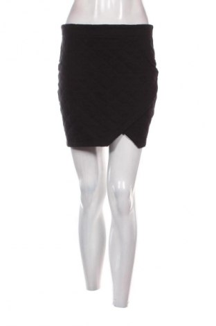 Пола Fb Sister, Размер S, Цвят Черен, Цена 2,04 €