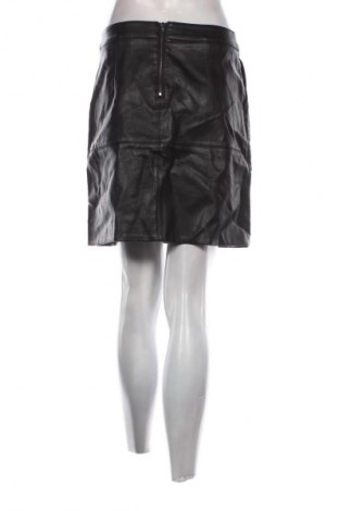 Пола Flame, Размер S, Цвят Черен, Цена 2,04 €