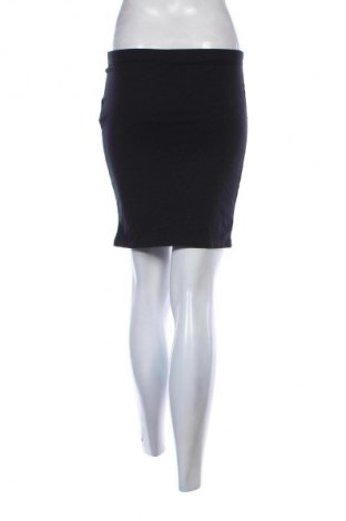 Пола Gemo, Размер S, Цвят Черен, Цена 2,55 €