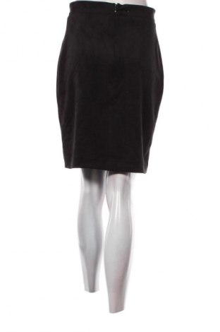 Пола H&M, Размер M, Цвят Черен, Цена 2,04 €