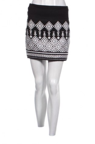 Пола H&M, Размер S, Цвят Многоцветен, Цена 2,04 €