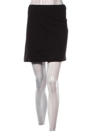 Пола H&M, Размер XXL, Цвят Черен, Цена 2,04 €