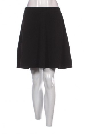 Пола H&M, Размер M, Цвят Черен, Цена 2,04 €