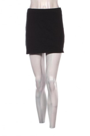 Пола H&M, Размер M, Цвят Черен, Цена 2,04 €